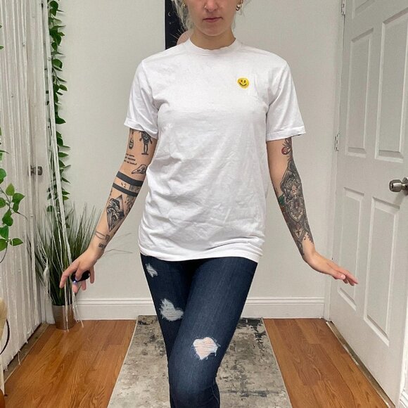 Neighborhood Goods Smile Emoji Crew Neck T-Shirt Short Sleeve Size S White - Picture 1 of 12